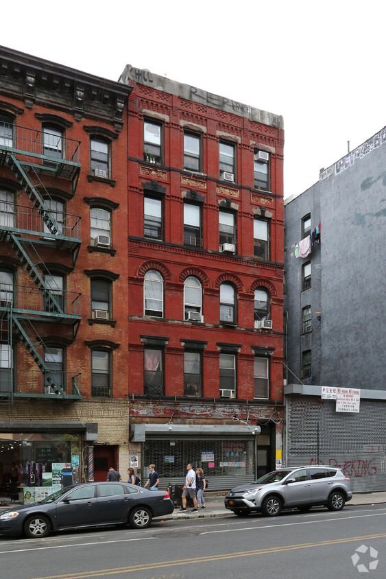 Foto del edificio - 133 E Broadway
