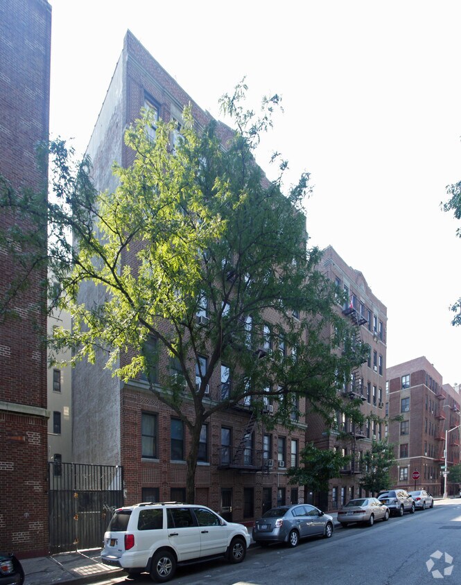 Foto del edificio - 2350 Creston Ave