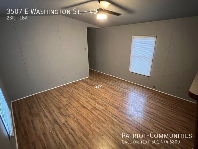 Foto del edificio - 3507 E Washington Ave