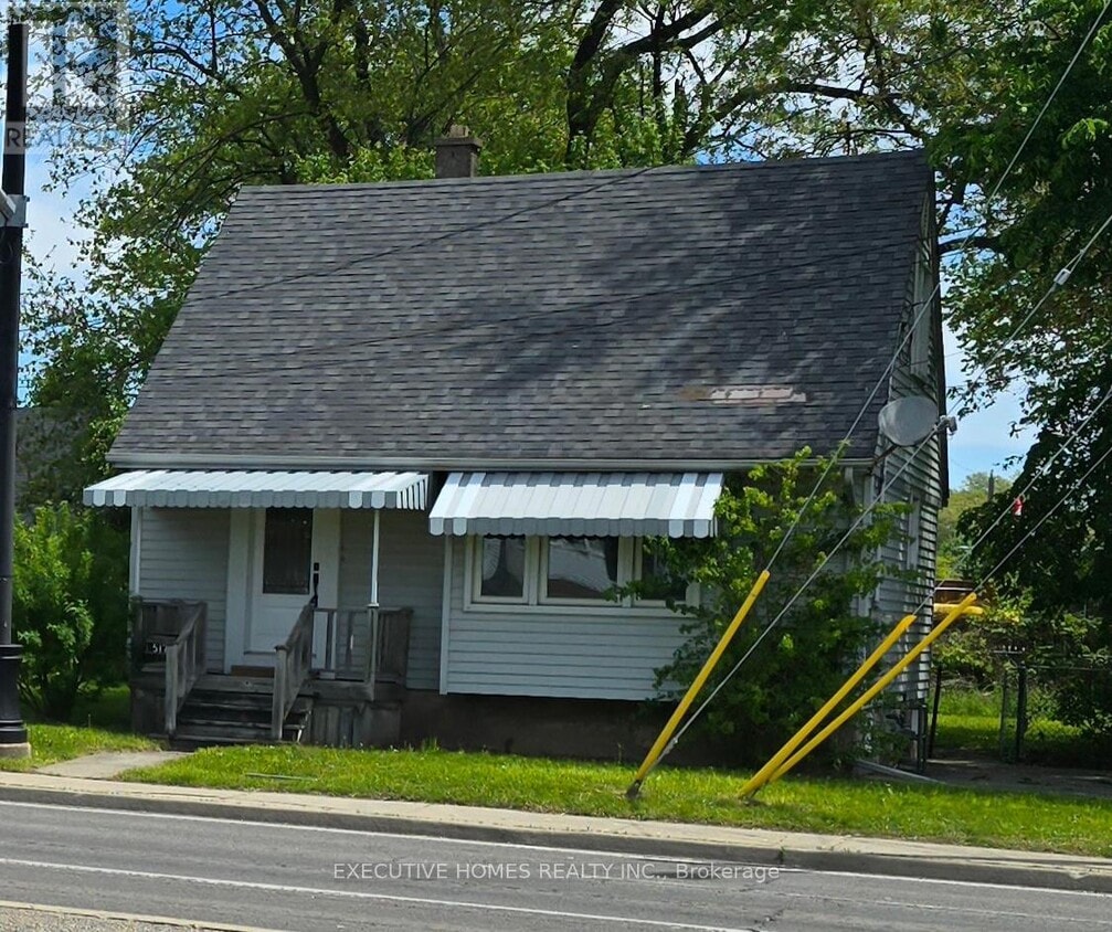 Primary Photo - 5176 Stanley Ave