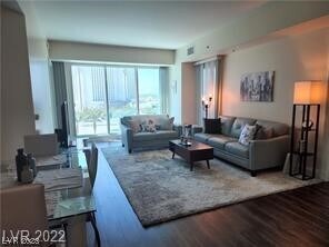 Building Photo - 2700 S Las Vegas Blvd