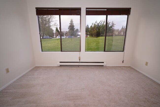 Foto del edificio - 11104 NE 68th St