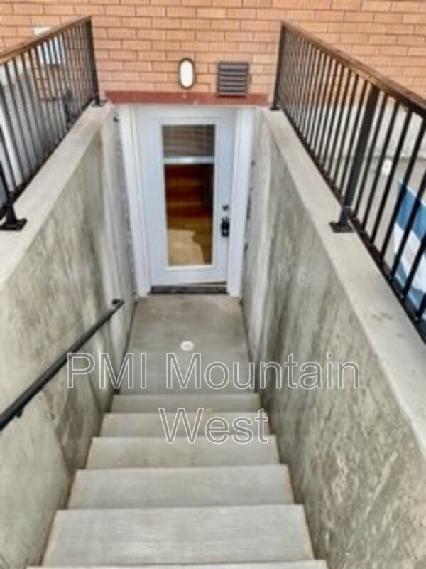 Foto del edificio - 4640 W 2200 N St