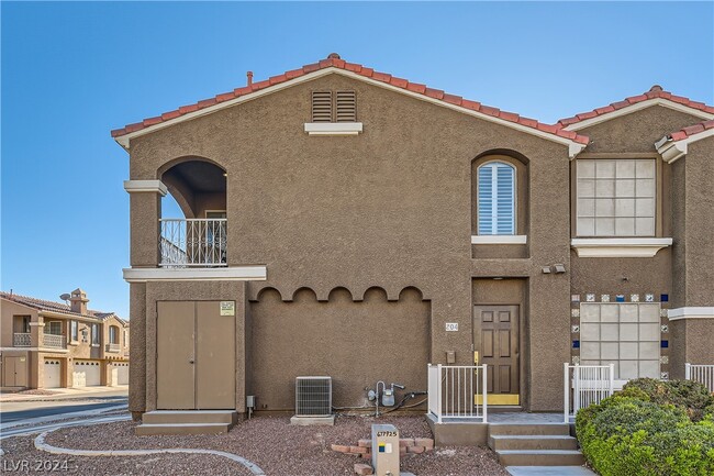 Building Photo - 7250 Diamond Canyon Ln