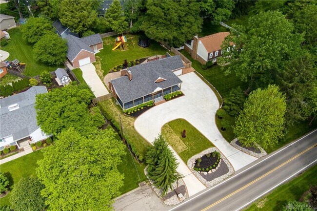 Foto del edificio - 4691 Mad River Rd
