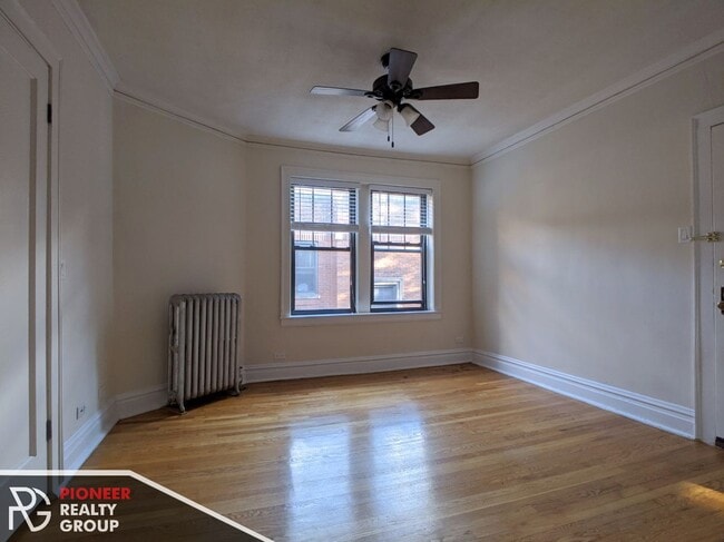 Building Photo - 4721 N Leavitt St
