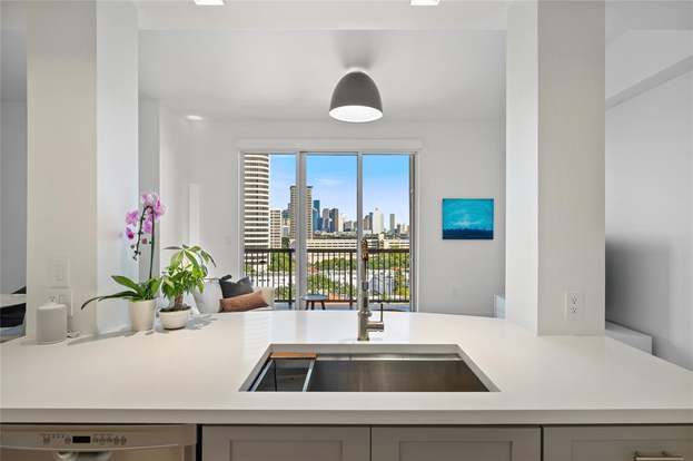 Foto del edificio - 3333 Allen Pkwy