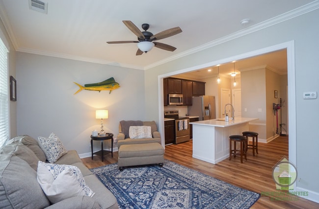 Building Photo - 101 Lincoln St