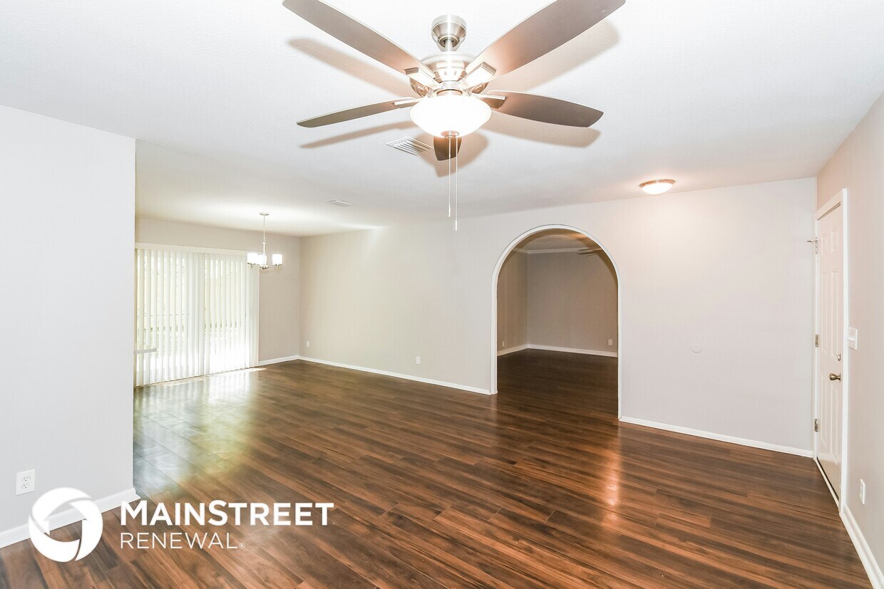 Foto principal - 1160 Crown Dr
