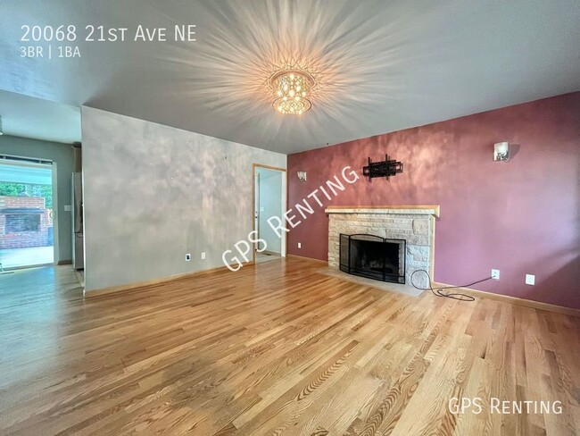 Building Photo - Beautiful Bed 3, Bath 1, home!