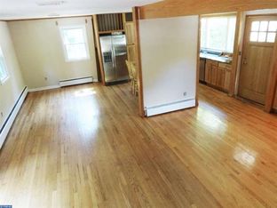 Building Photo - 107 Grover Ave