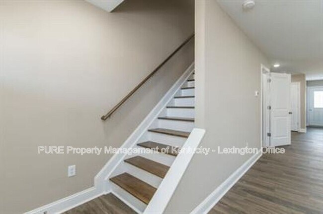 Building Photo - 1042 Judah Bear Blvd