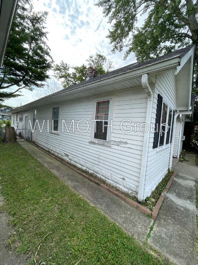 Building Photo - 47 N Ewing St