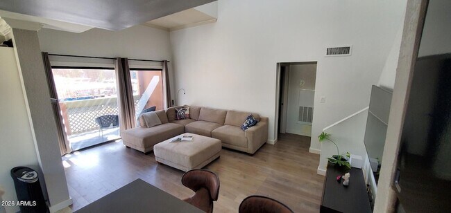 Foto del edificio - 3500 Hayden Rd