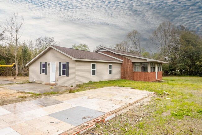 Building Photo - 3143 Wagener Rd