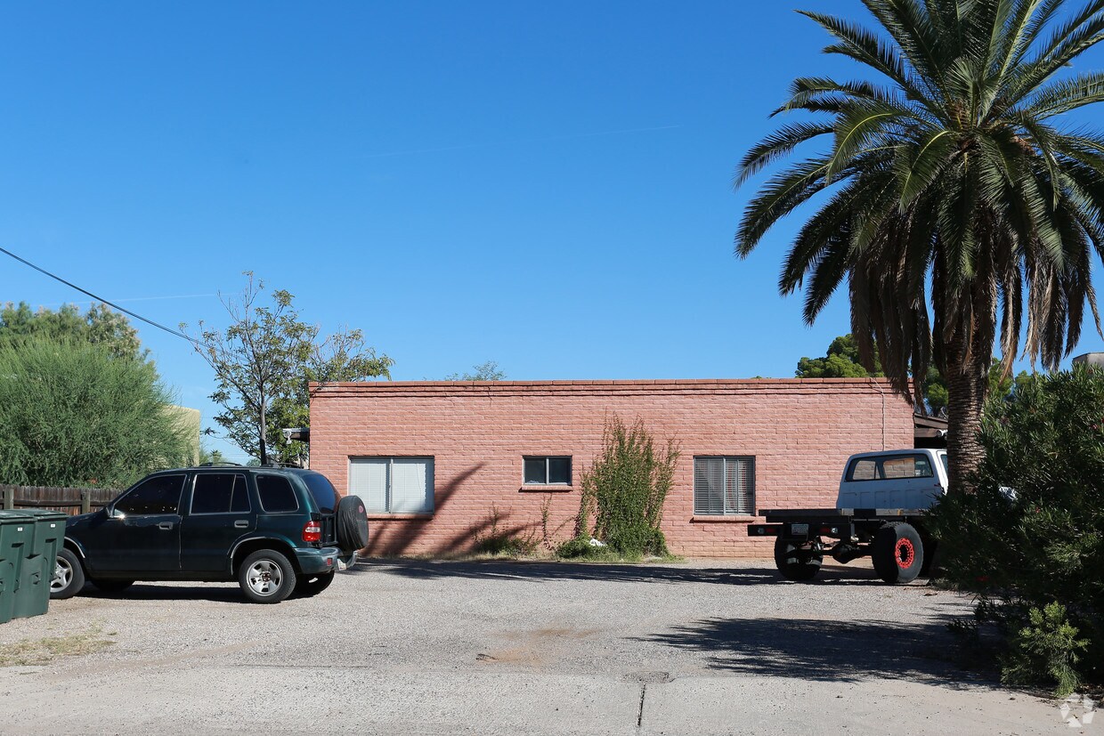 Foto principal - 3619 E Fairmount St
