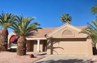 Building Photo - 2520 Silverton Dr