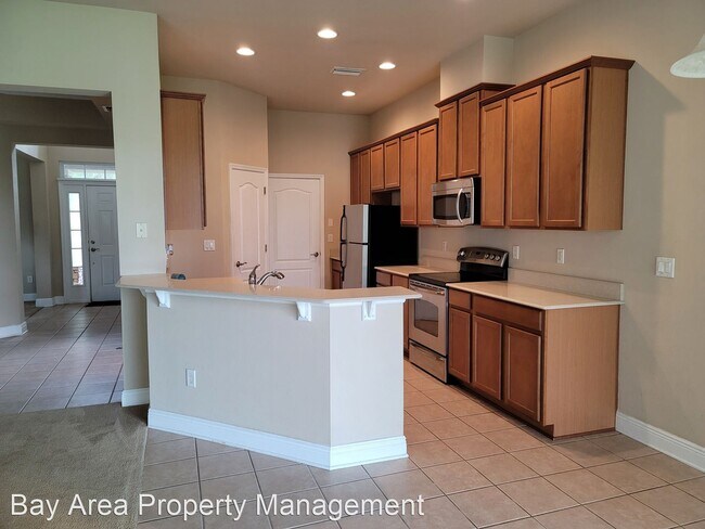 Building Photo - 7914 Camden Woods Dr