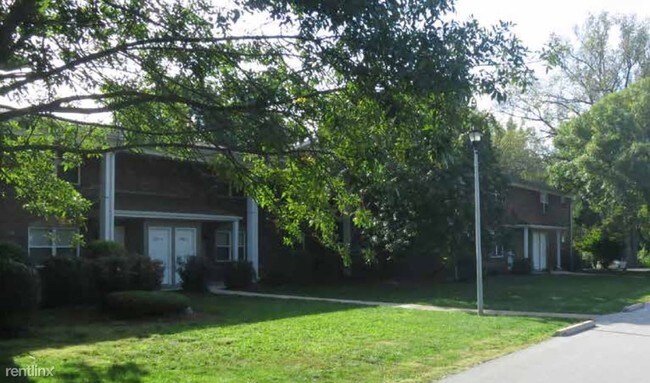 Fotografía del edificio - 1282 Marquis Ct