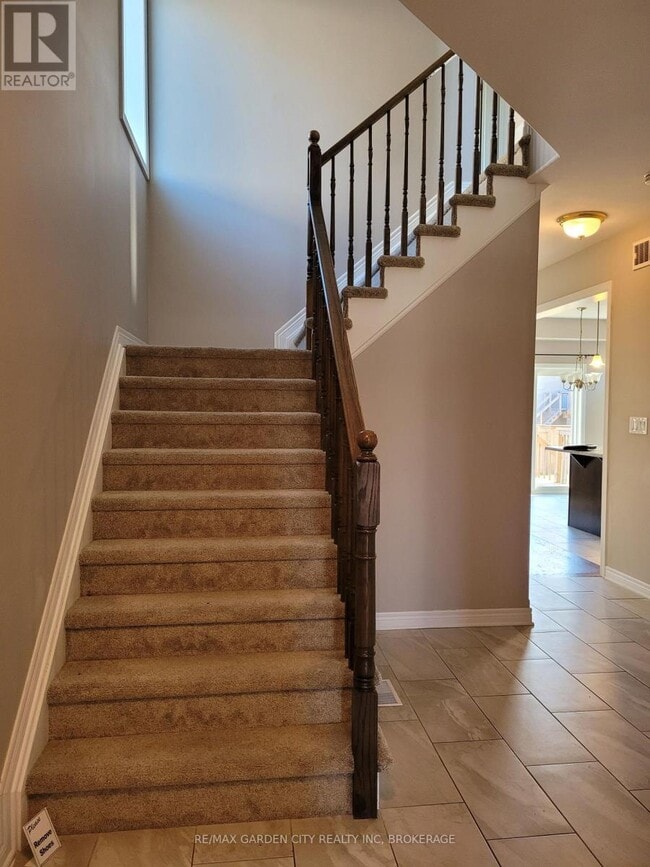 Building Photo - 7770 Hanniwell St