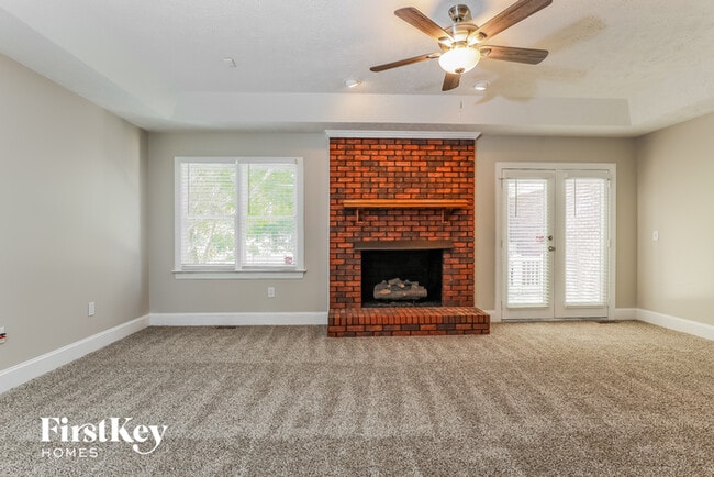 Building Photo - 2647 Willis Dr