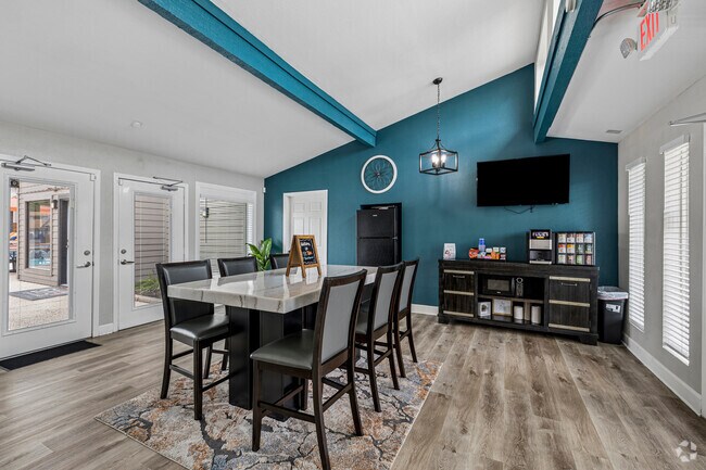 Interior Photo - 51 Ten Townhomes