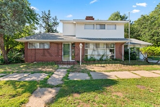 Building Photo - 4949 E Orme St