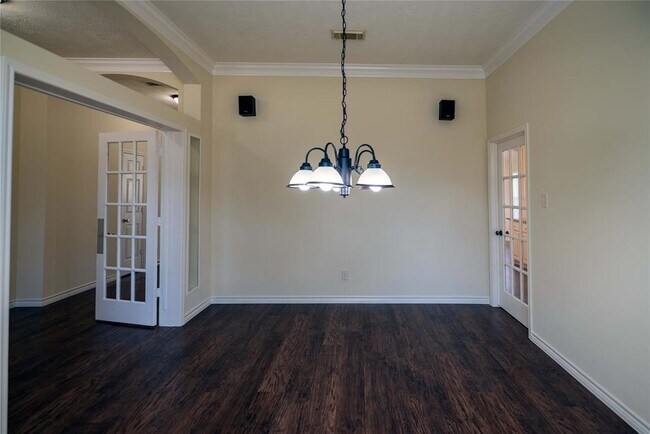 Foto del edificio - 7626 Painton Ln