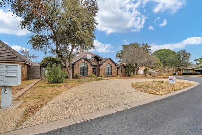 Foto del edificio - 6415 San Mateo Ln