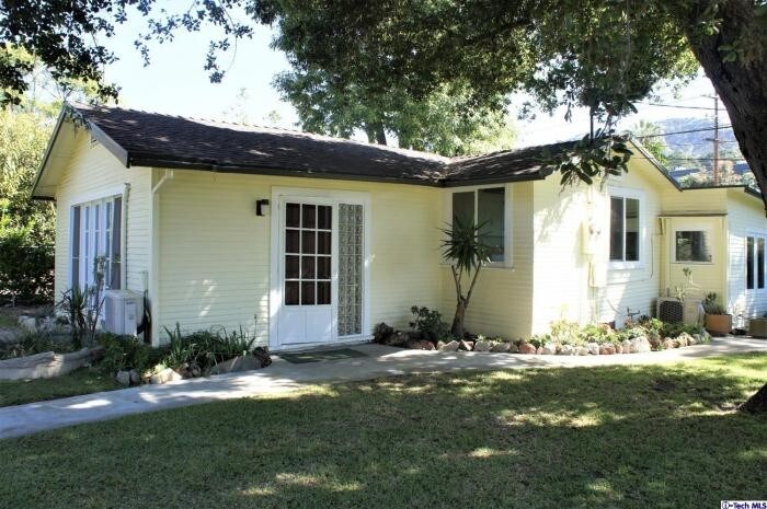 Foto principal - 1 bedroom in Glendale CA 91208