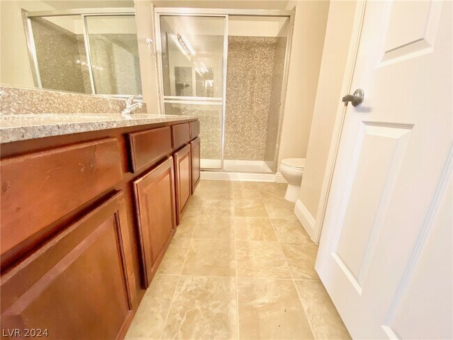 Building Photo - 811 Bass Dr