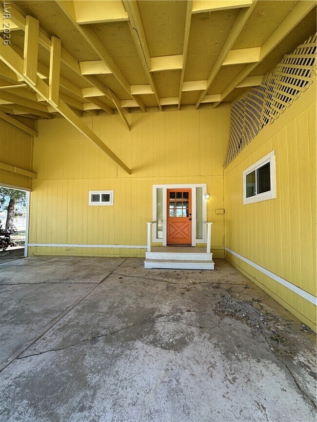 Foto del edificio - 2590 N Murphy St