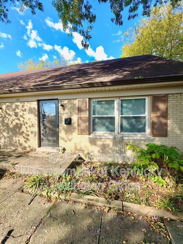 Foto del edificio - 2216 Winterberry Dr