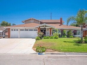 Building Photo - 4207 Rim Crest Dr