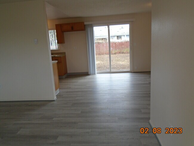 Foto del edificio - 850 N 7th St