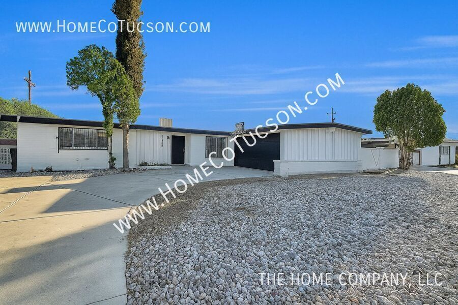 Photo - 8548 E Beverly St-