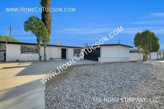 Building Photo - 8548 E Beverly St