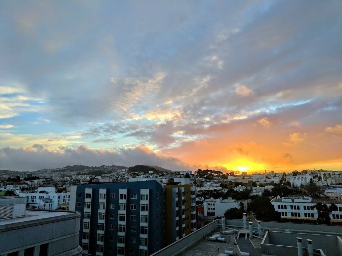 vistas - 601 Van Ness Ave