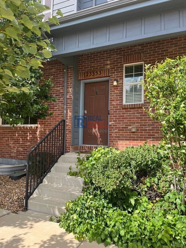 Building Photo - 23353 E Chenango Pl