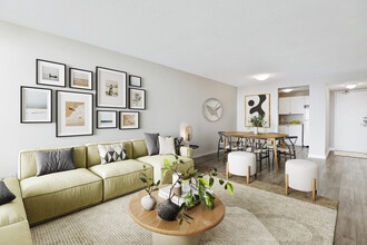 Building Photo - The Aventura