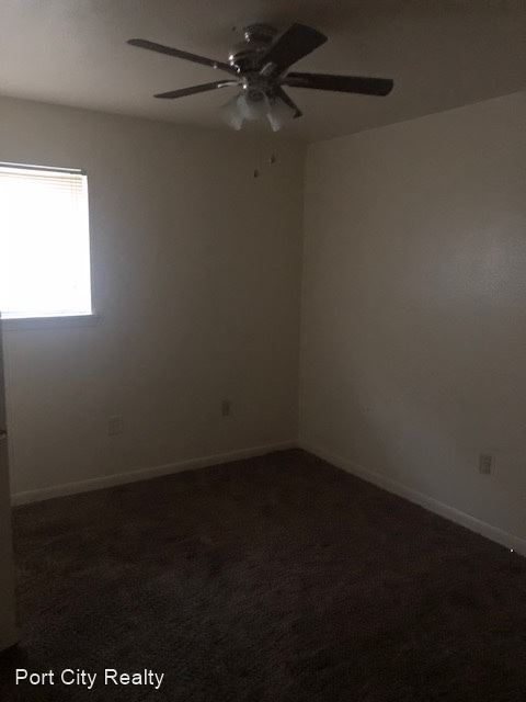 Building Photo - 3 br, 1.5 bath House - 8818 Westbrook Place