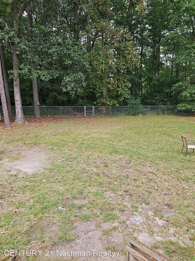 Building Photo - 3 br, 2 bath House - 803 Haskins Drive