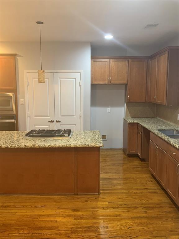 Foto del edificio - 706 Live Oak St