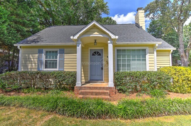 Foto del edificio - Cottage Home in Plaza Midwood 2Bd/1Bth wit...