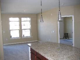 Building Photo - One Bedroom Condo Available For Rent at Va...