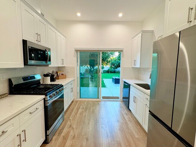 Foto del edificio - 502 N Avon St