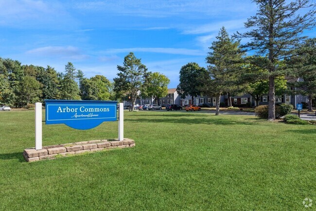 Building Photo - Arbor Commons