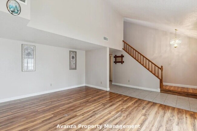 Foto del edificio - 3bed/2.5 bath Home for Rent 4129 W. Regency Ave Fresno, CA 93727