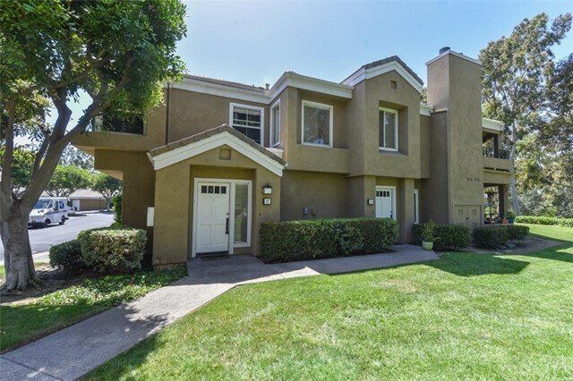 Building Photo - 17 Auburn Aisle