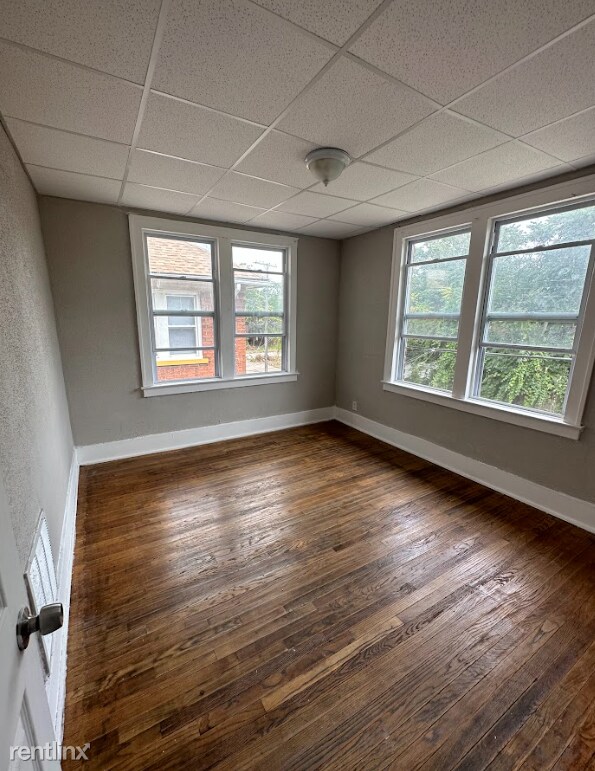Building Photo - 3 br, 1 bath 4plex - 3269 Monterey St Floor 2
